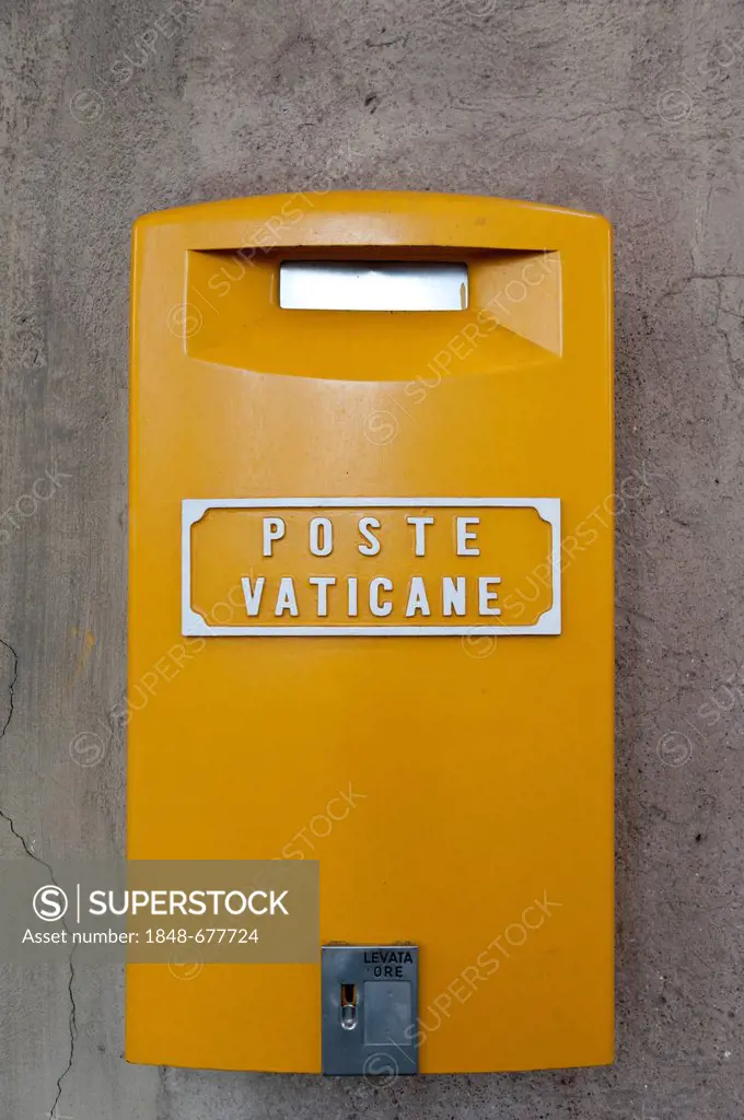 Yellow mailbox of the Vatican post office, Poste Vaticane, Vaticano, Vatican, Vatican City, Rome, Lazio, Italy, Southern Europe, Europe