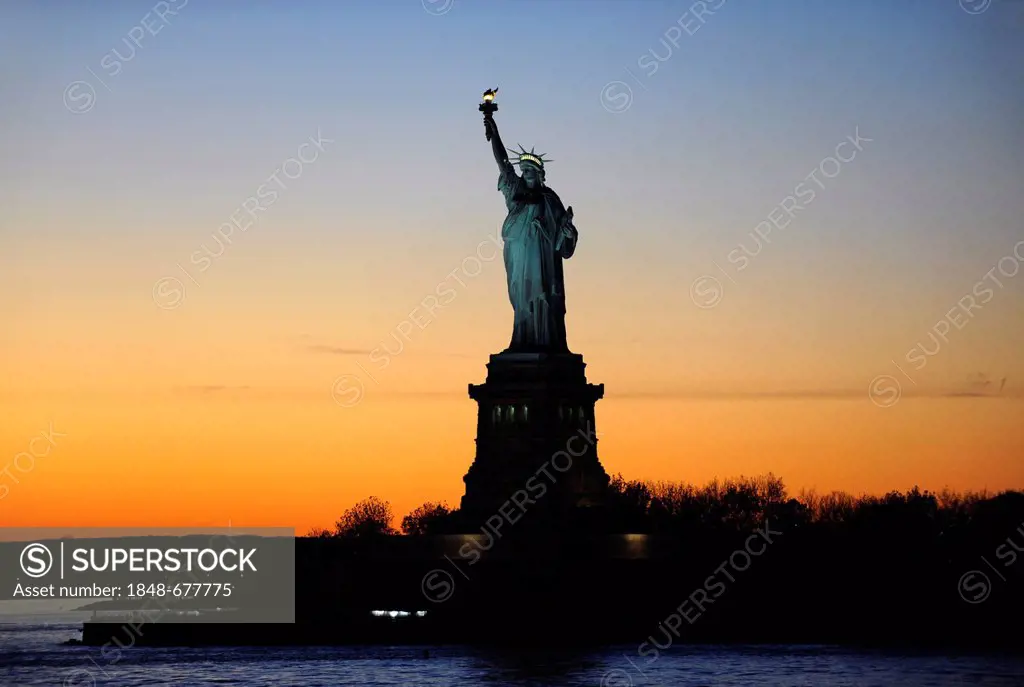 Statue of Liberty, Miss Liberty, Liberty Island, New Jersey, New York, USA, North America