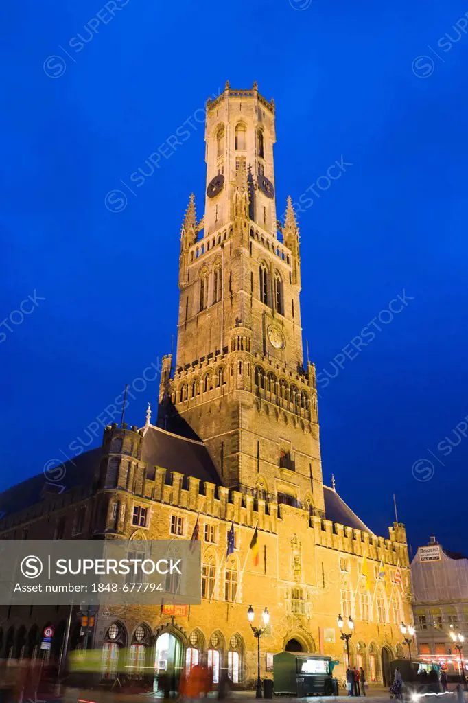 The Belfry, Grote Markt market square, old town, UNESCO World Heritage Site, Bruges, Brugge, West Flanders, Flemish Region, Belgium, Europe