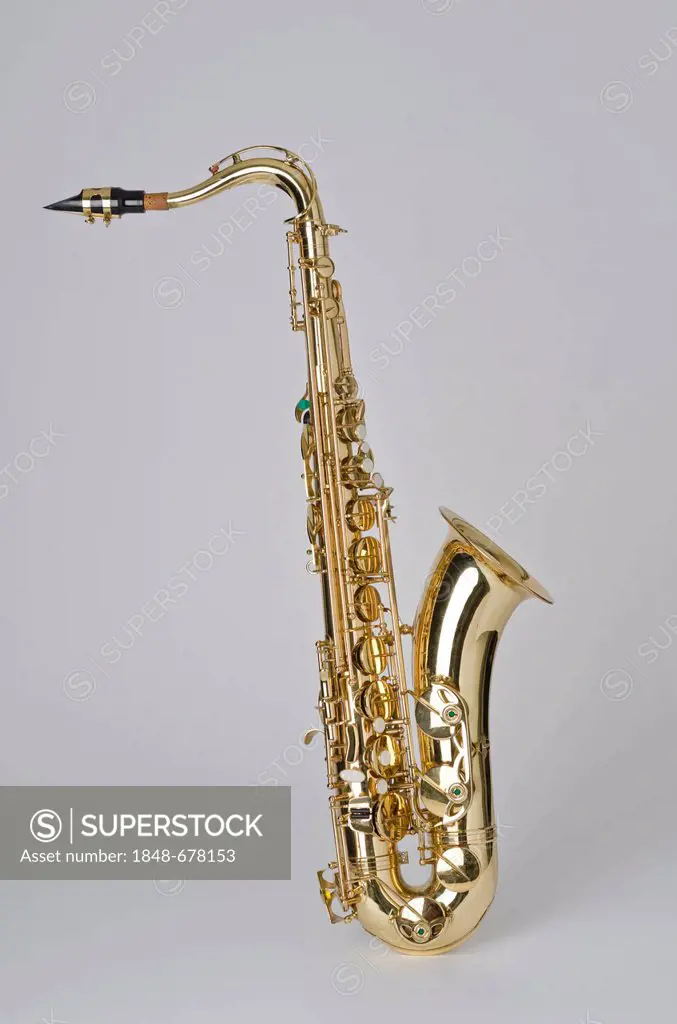 Used tenor saxophone, Boston