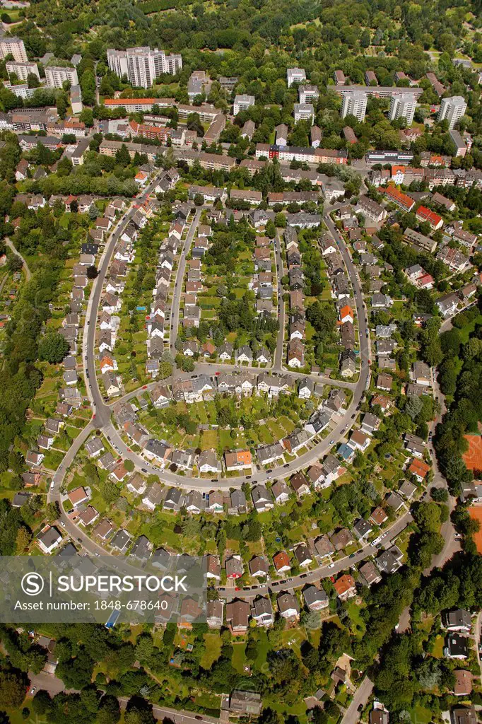 Aerial view, housing development, Hofringstrasse street, Huttrop, Essen, Ruhr Area, North Rhine-Westphalia, Germany, Europe