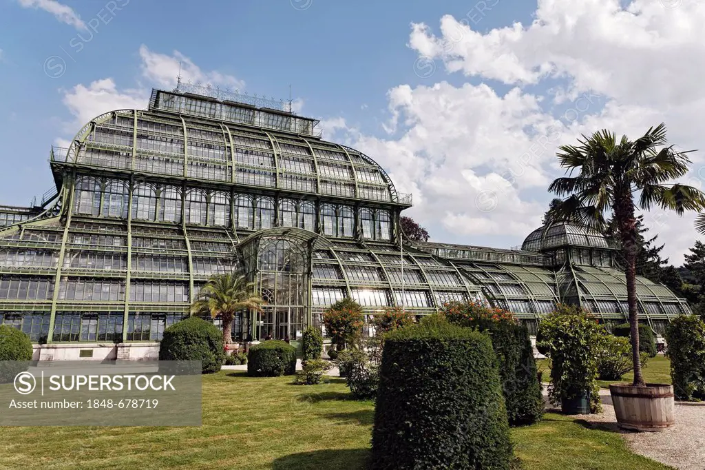 Palmenhaus greenhouse, historic iron structure, Schloss Schoenbrunn palace, Hietzing district, Vienna, Austria, Europe