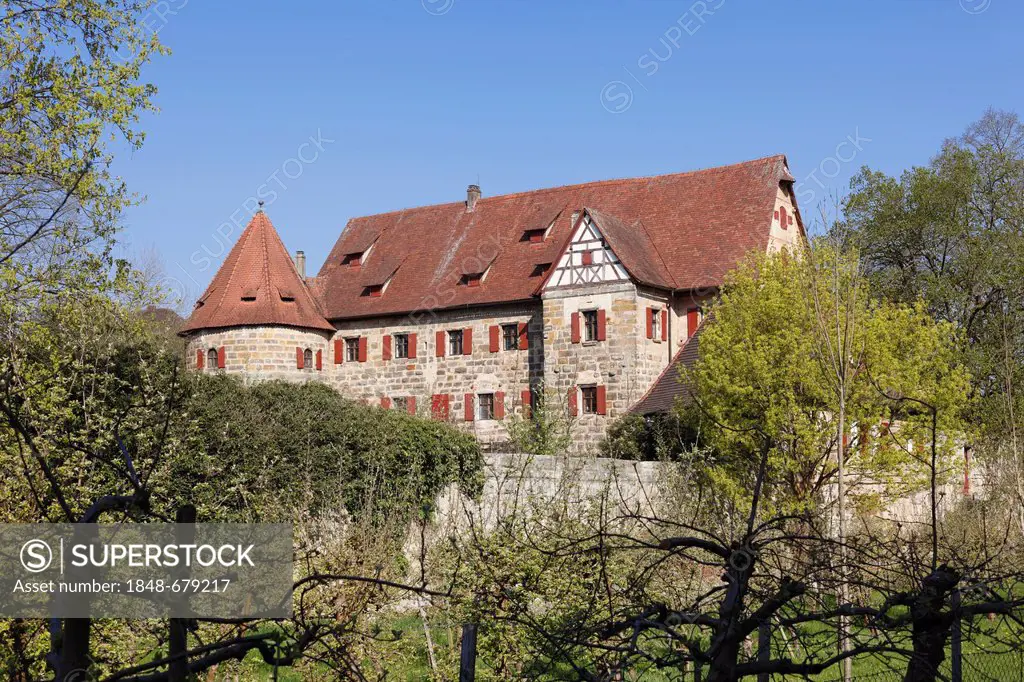 Schloss Kunreuth moated castle, Franconian Switzerland, Upper Franconia, Franconia, Bavaria, Germany, Europe