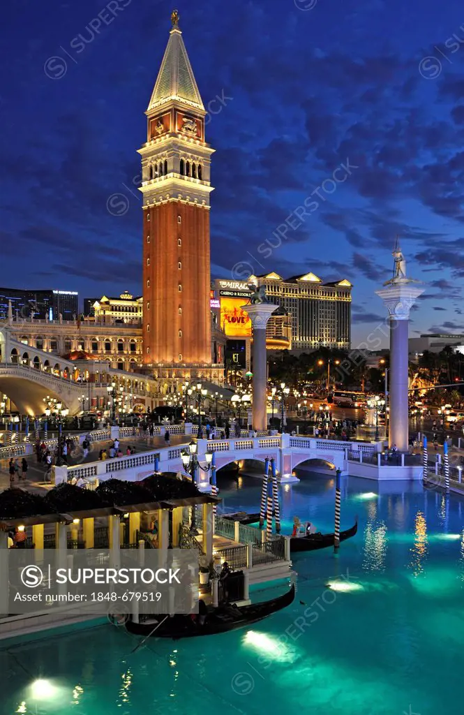 Night shot at the blue hour, Canale Grande, Grand Canal, Campanile bell tower, gondolas, The Strip, 5-star luxury hotel at The Venetian Casino, The Mi...