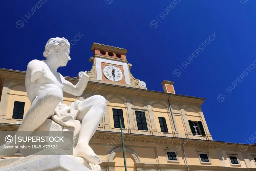 Sculpture in front of the Palazzo del Giardino Ducale, Parma, Emilia-Romagna, Italy, Europe