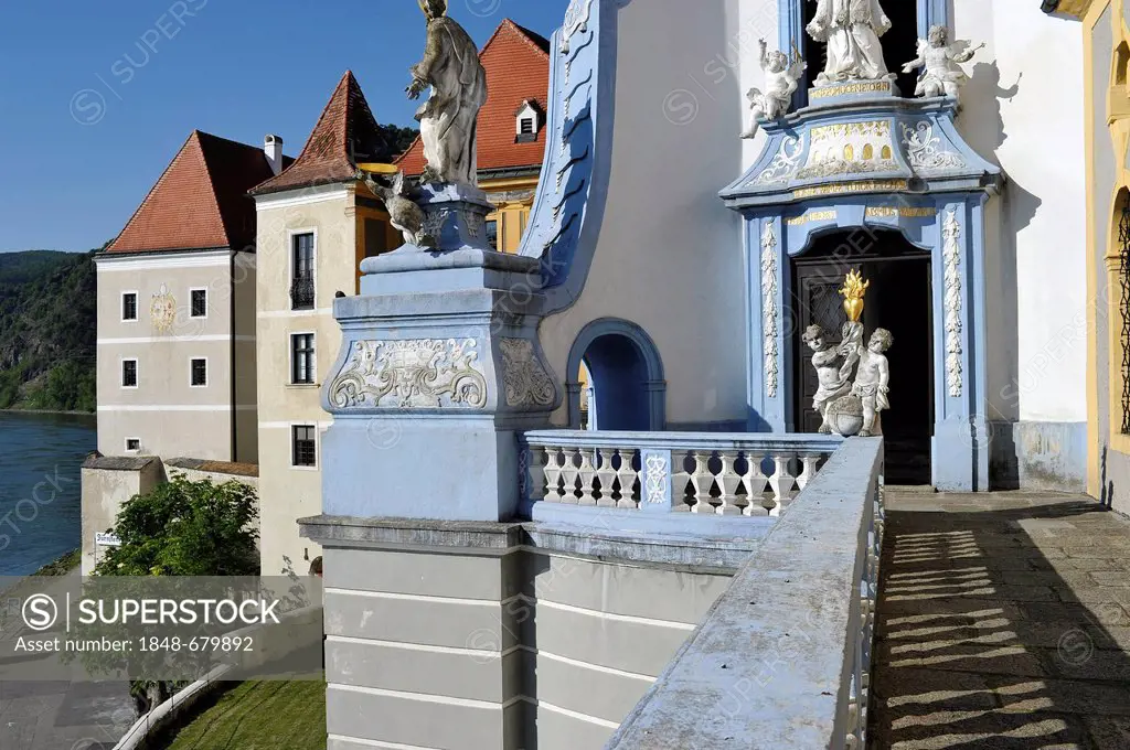 Duernstein Abbey, view from the balcony, Danube River, Baroque angels, Wachau Cultural Landscape, a UNESCO World Heritage site, Lower Austria, Austria...