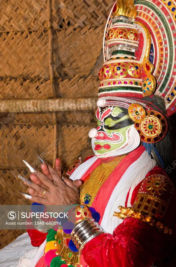The Kathakali character Ravana, Perattil, Kerala, India, Asia