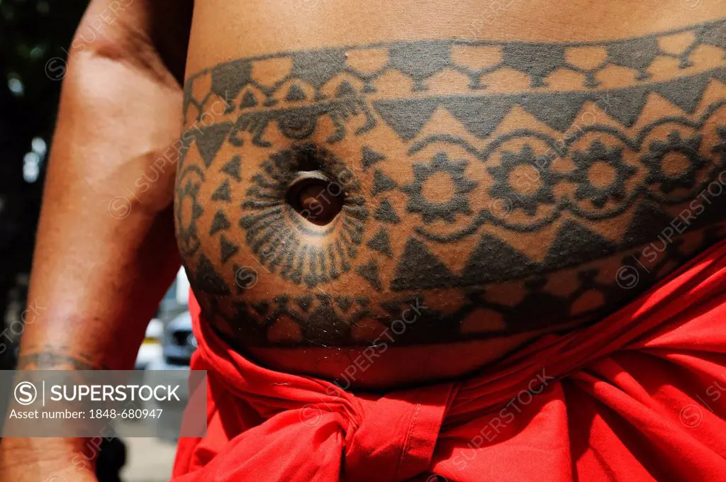 Clan chief of the Gambier Islands, belly covered in tattoos, Papeete, Tahiti, Society Islands, French Polynesia, Pacific Ocean