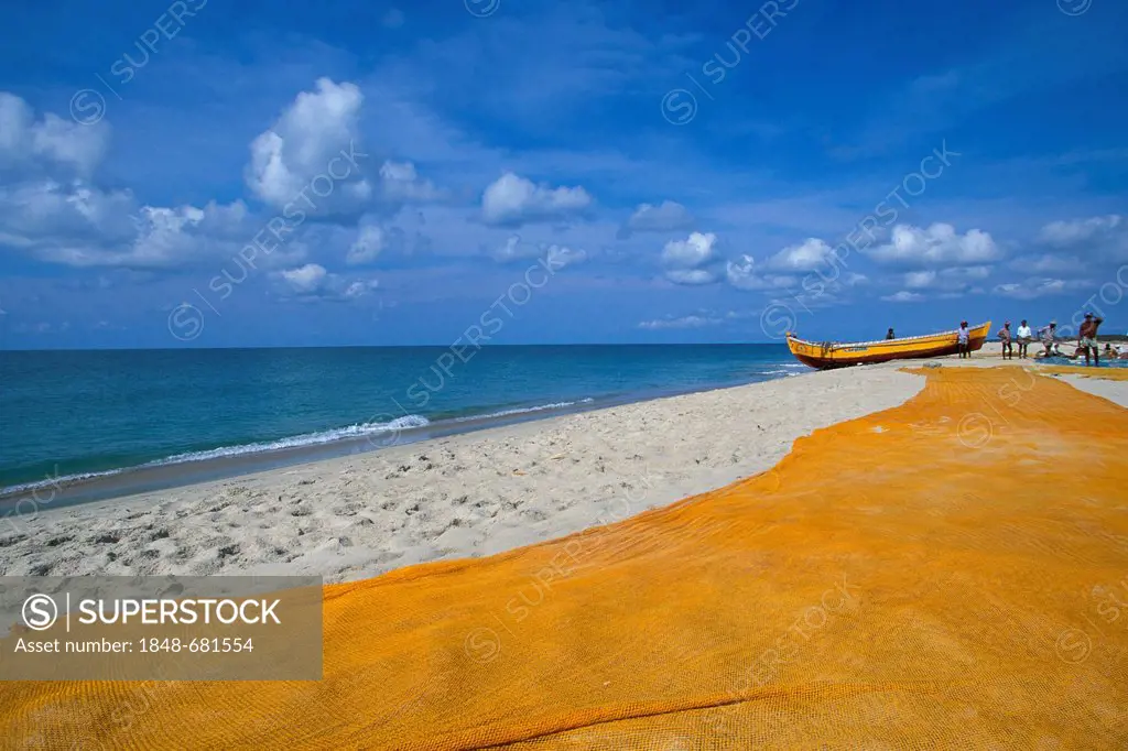 Yellow fishing net, fishing boat, beach near Adam's Bridge, Rameswaram Island, near Rameswaram, Tamil Nadu, South India, India, Asia