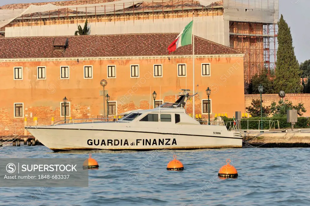 Guardia di Finanza, Finance Police boat, Canale di San Marco, Venice, Veneto, Italy, Europe