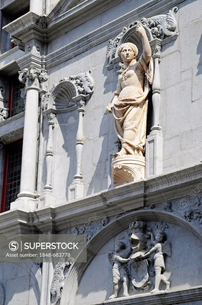 Sculpture, facade, Ancien Palais de Justice palace of justice, Place de Saint Andre, Grenoble, Rhone-Alpes, France, Europe