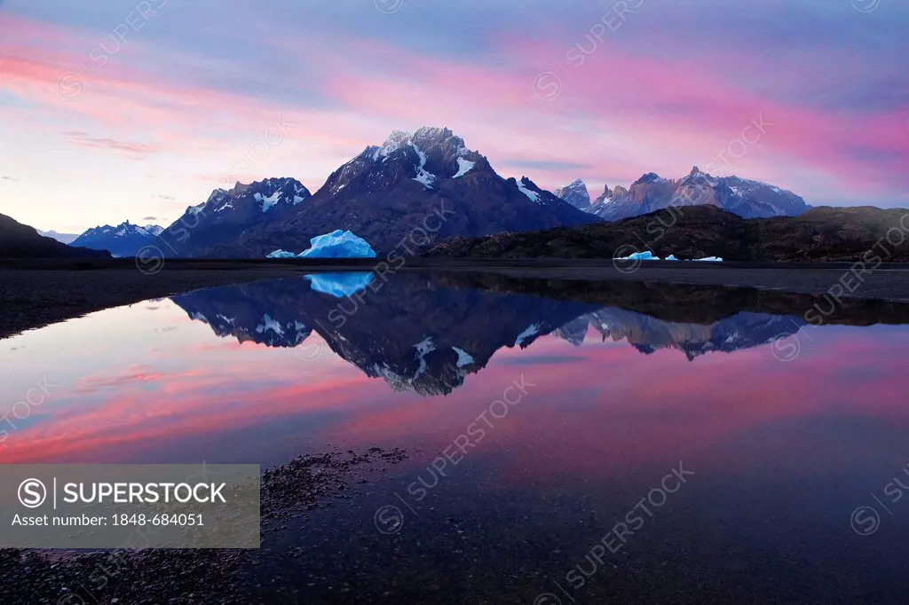 Torres del Paine National Park, Patagonia, Chile, South America