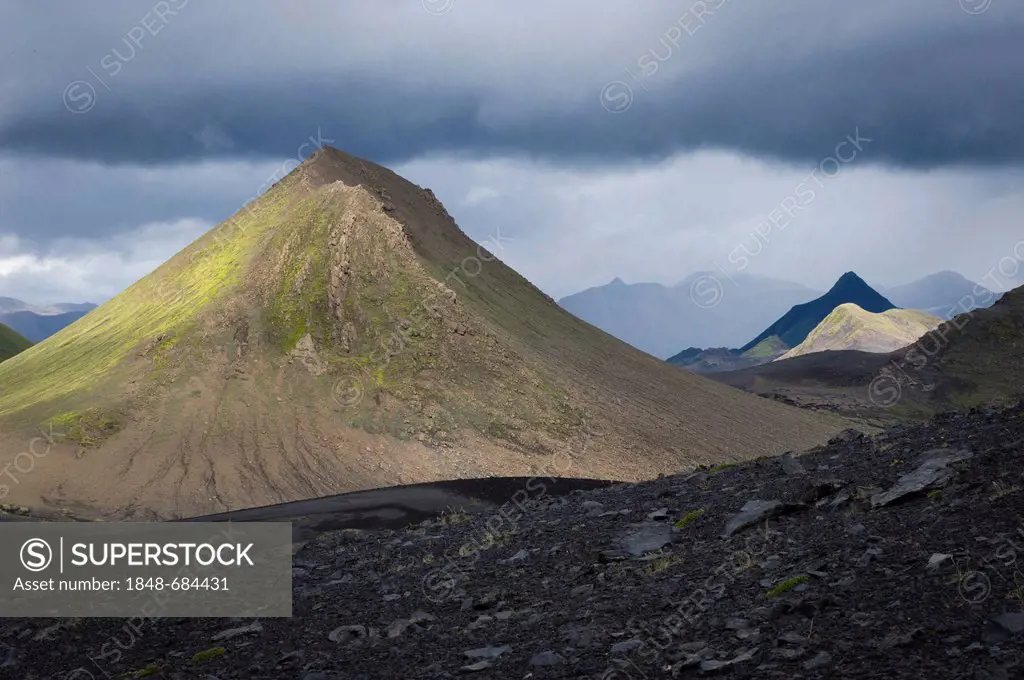 The Mófellshnausar mountains at Emstrur, Laugavegur, Icelandic highlands, Iceland, Europe