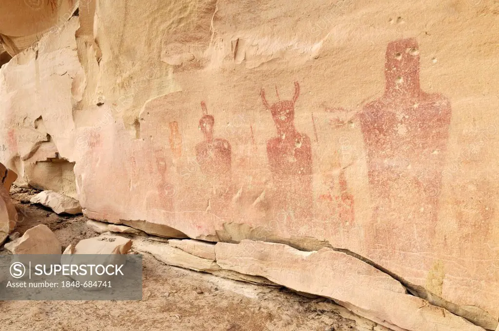 Native American Indian rock art at Sego Canyon Petroglyphs, Utah, USA, North America