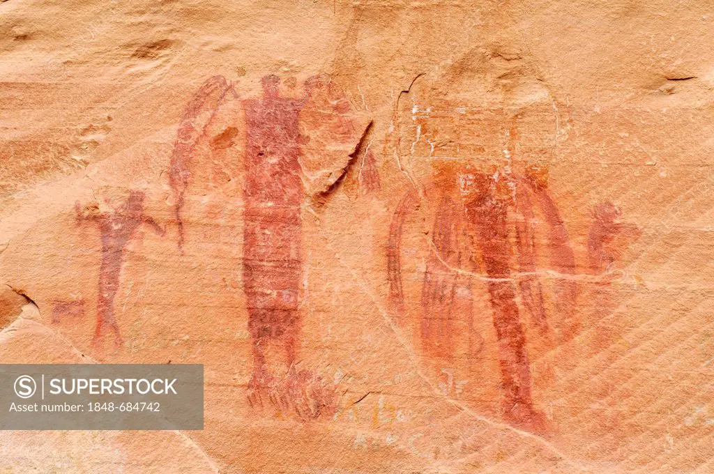 Native American Indian rock art, Buckhorn Draw Petroglyphs, San Rafael Swell, Utah, USA, North America