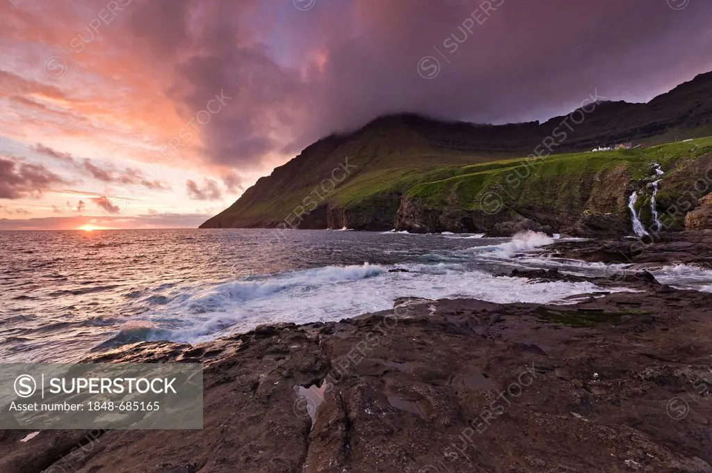 Coast, sunset, Viðareiði, Viðoy, Faroe Islands, North Atlantic