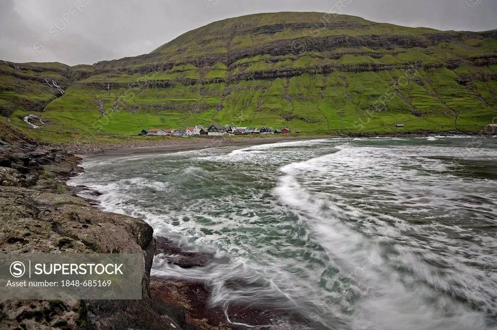 Tjørnuvík Bay, Streymoy, Faroe Islands, North Atlantic