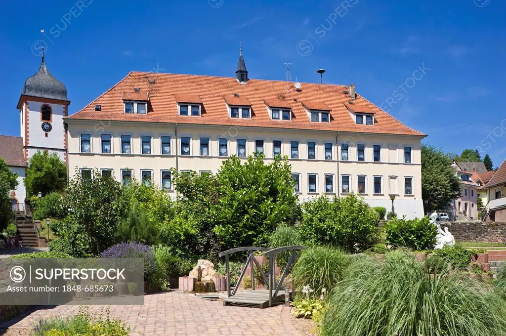 Schloss Binau palace with village church, Binau, Odenwald, Rhein-Neckar-Kreis district, Baden-Wuerttemberg, Germany, Europe