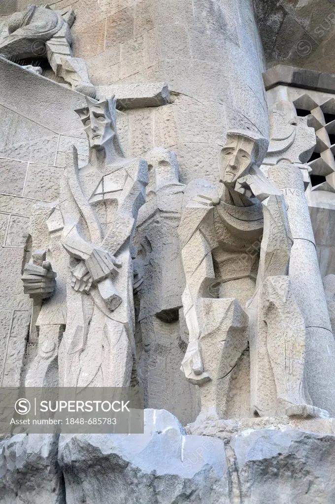 Sculptures, Passion Façade, La Sagrada Familia, Temple Expiatori de la Sagrada Familia, Basilica and Expiatory Church of the Holy Family, Barcelona, C...