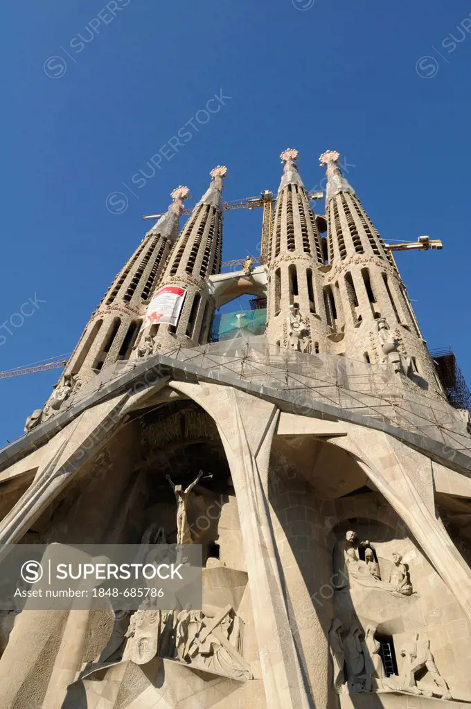 Passion Façade, La Sagrada Familia, Temple Expiatori de la Sagrada Familia, Basilica and Expiatory Church of the Holy Family, Barcelona, Catalonia, Sp...