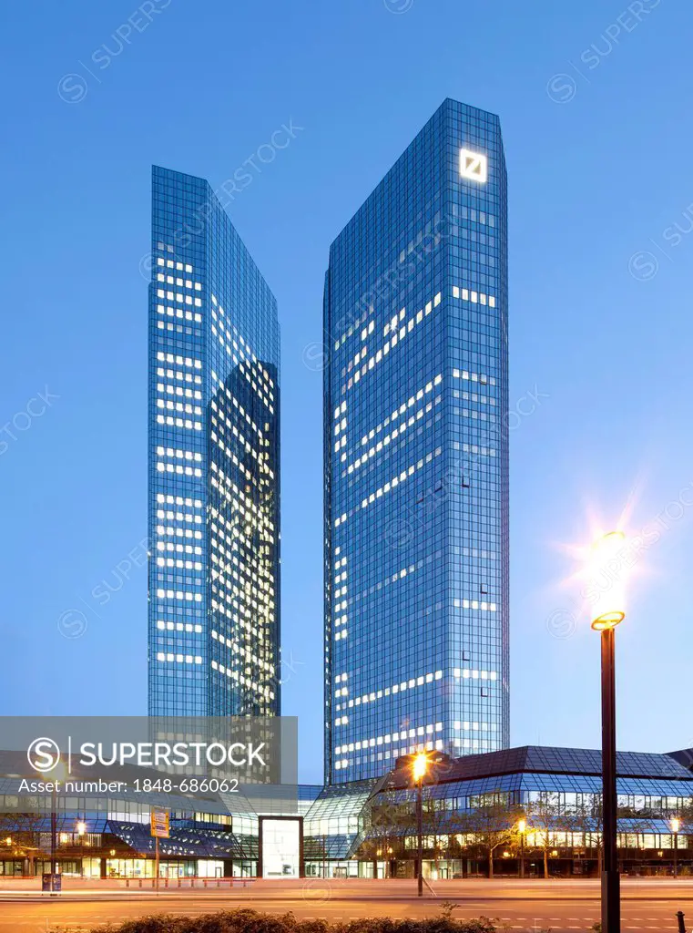 Deutsche Bank Twin Towers, nicknamed debit and credit, Frankfurt am Main, Hesse, Germany, Europe, PublicGround