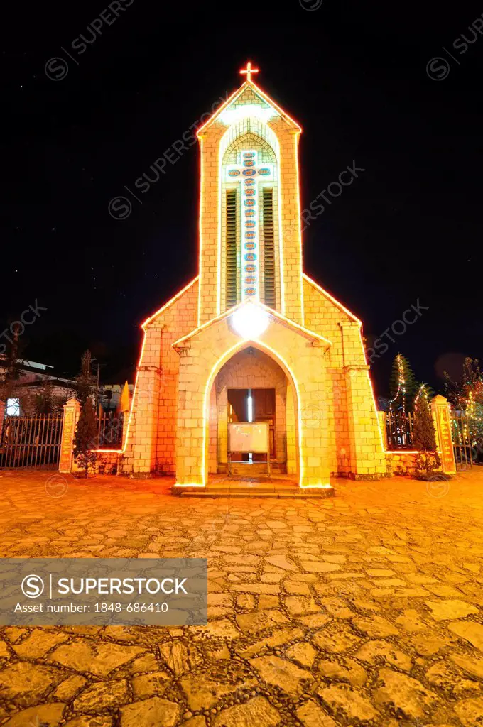 Famous French Church, Nha tho da Sa Pa, Thi tran Sapa, Sapa or Sa Pa, Lao Cai province, northern Vietnam, Vietnam, Southeast Asia, Asia