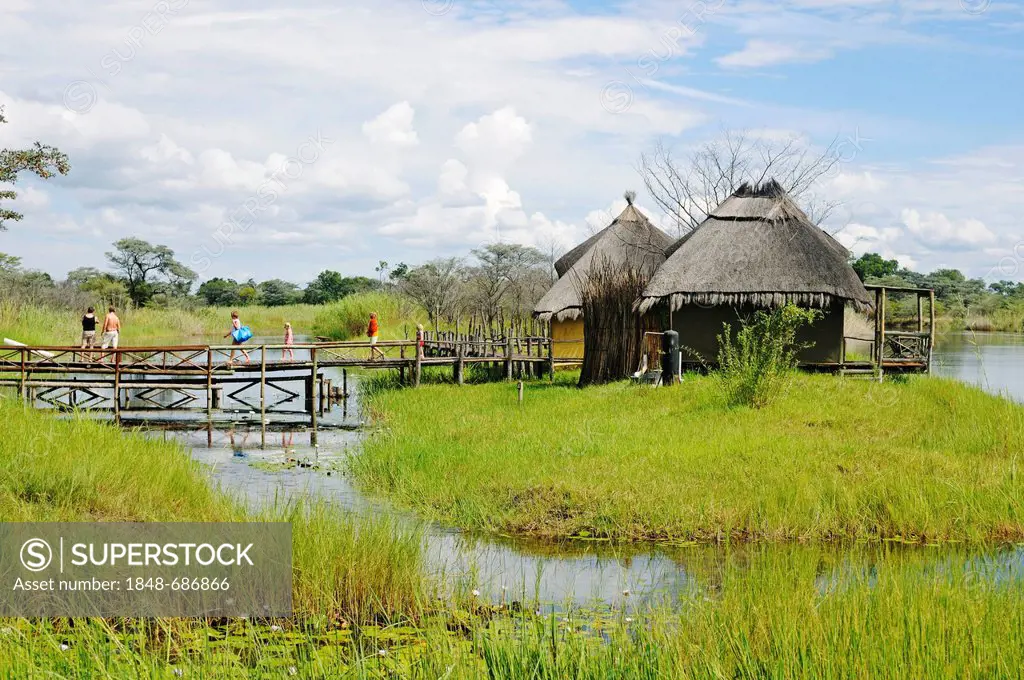 Chalets in Camp Kwando, lodge and campground on the Kwando River, Caprivi Strip or Okavango Strip, Namibia, Africa