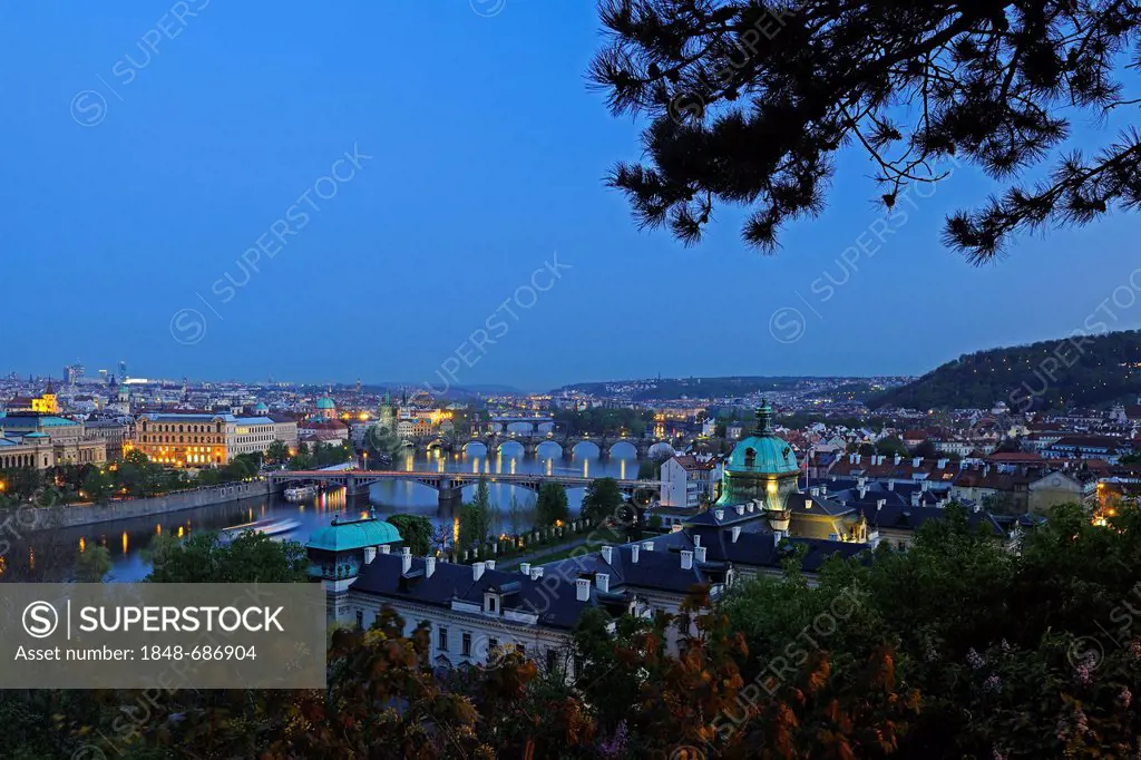 Cityscape with Charles Bridge, Karluv most, in the evening, Prague, Bohemia, Czech Republic, Europe