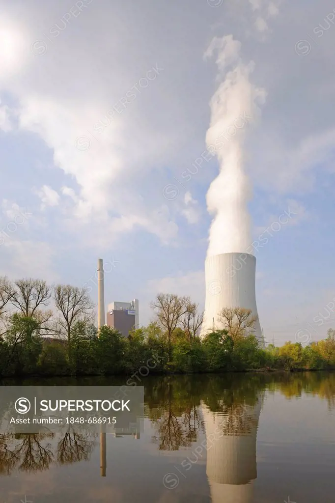 Steinkohlekraftwerk Heilbronn coal-fired power station on the Neckar river, Heilbronn, Baden-Wuerttemberg, Germany, Europe