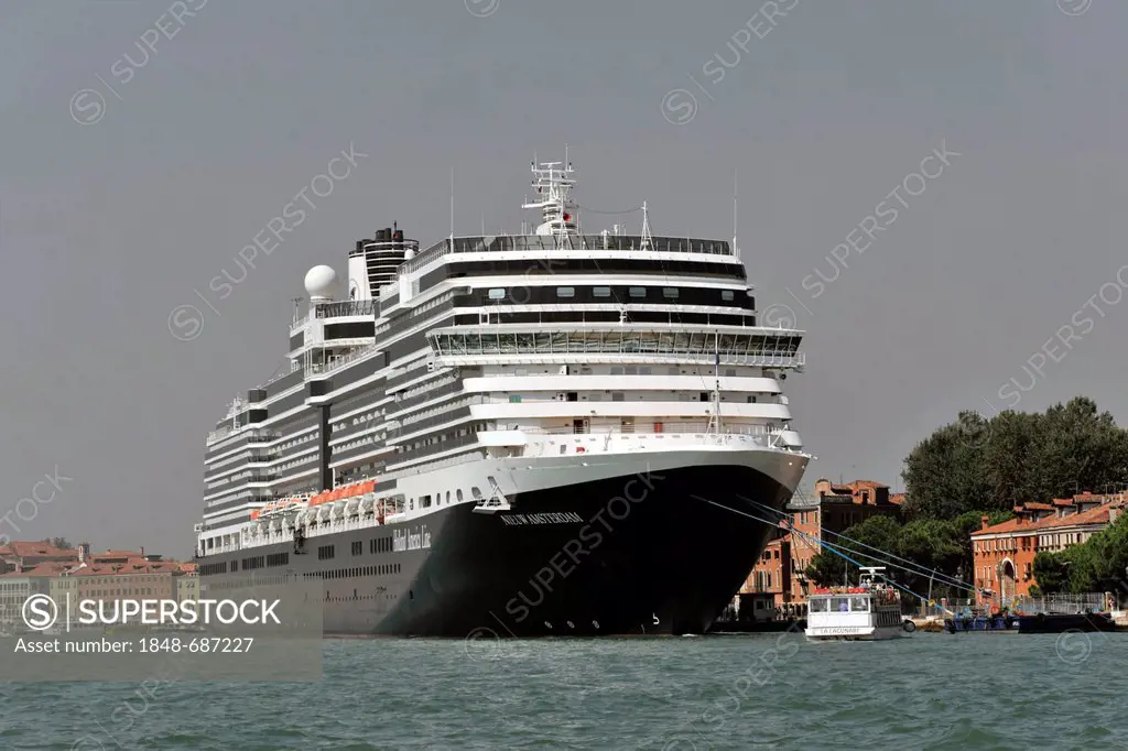 Nieuw Amsterdam, a cruise ship built in 2010, 285m, 2106 passengers, Venice, Veneto region, Italy, Europe