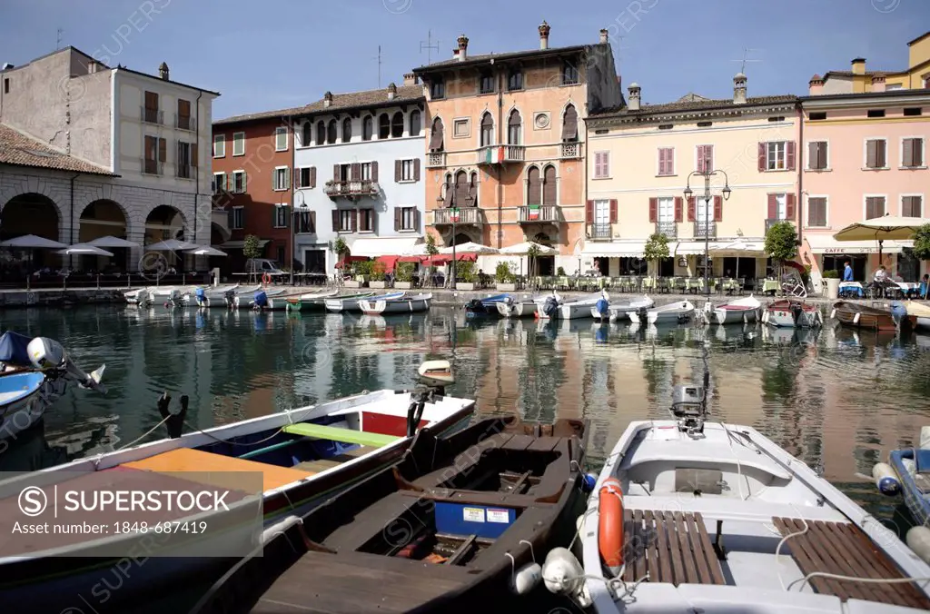Port in Desenzano, Lake Garda, Lombardy, Italy, Europe