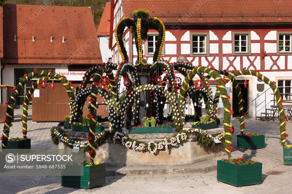 Easter fountain, Heiligenstadt, Franconian Switzerland, Upper Franconia, Franconia, Bavaria, Germany, Europe