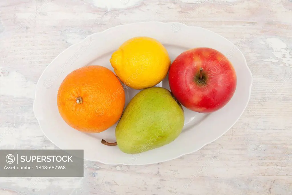 Colorful fruit bowl