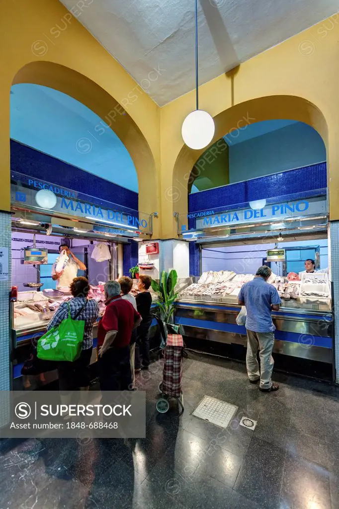 Fish market in the old town of Las Palmas, Las Palmas de Gran Canaria, Gran Canaria, Canary Islands, Spain, Europe