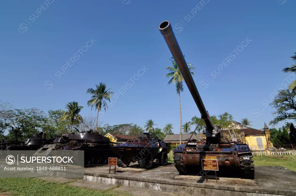 Tank from the Vietnam War, Battle Field King, 175mm artillery of the Vietnamese liberation army, Hue, Vietnam, Asia