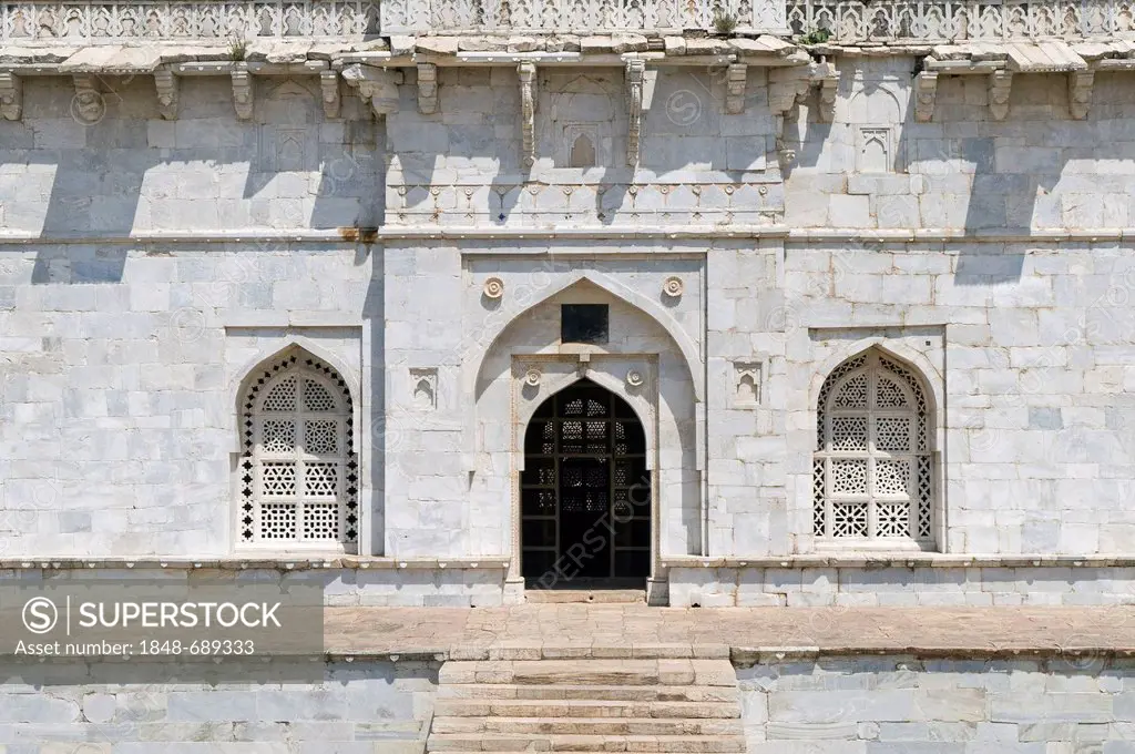 Marble mausoleum, the tomb of Hoshang Shah, Mandu, Madhya Pradesh, North India, India, Asia