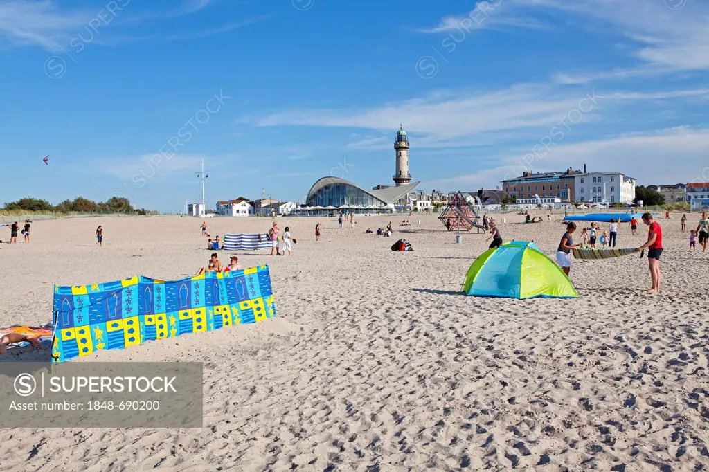 Beach, Warnemuende sea resort, Mecklenburg-Western Pomerania, Germany, Europe