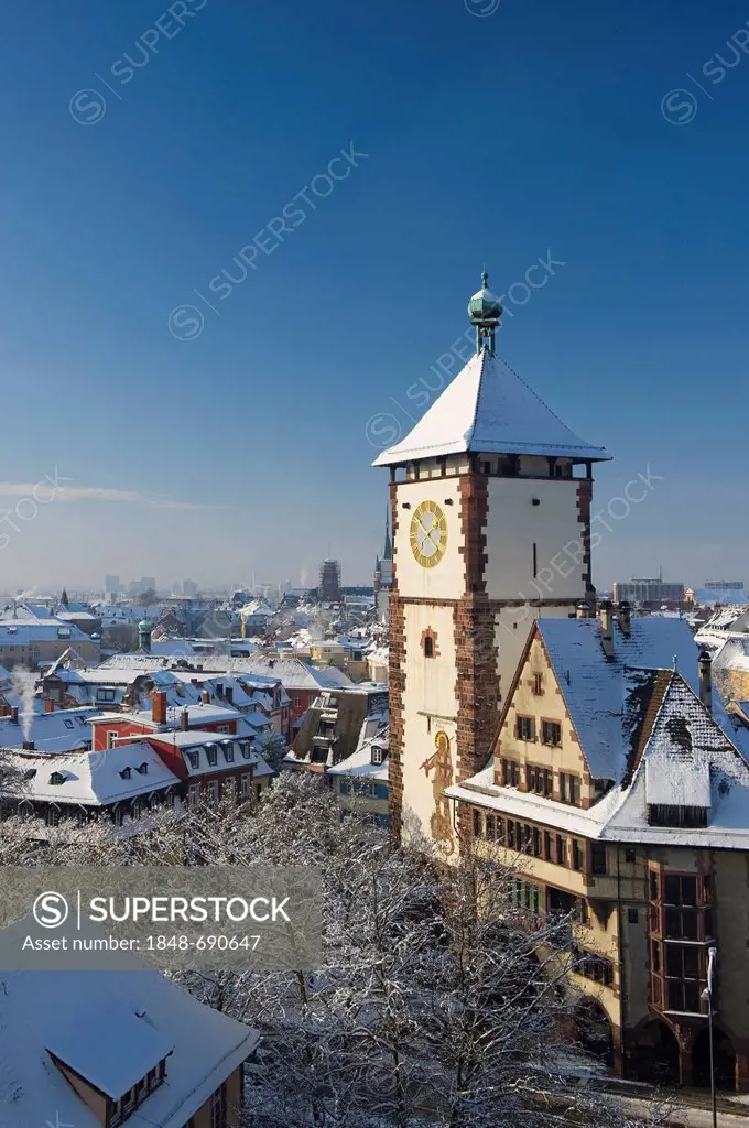 Wintery old town, Freiburg im Breisgau, Baden-Wuerttemberg, Germany, Europe