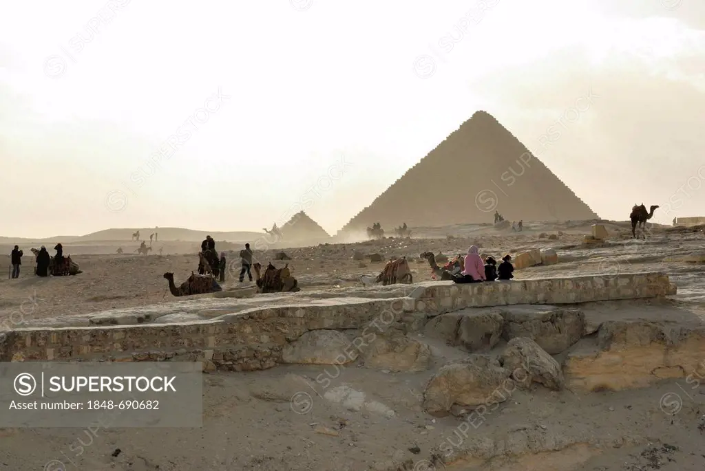 Menkaure Pyramid, Pyramids of Giza, Cairo, Egypt, Africa