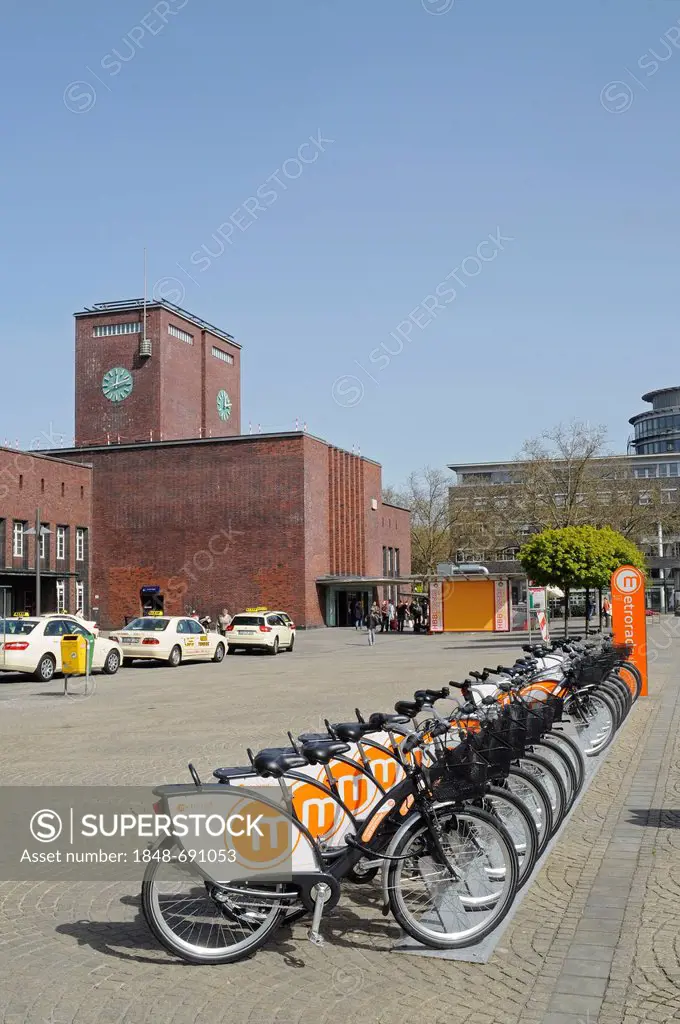 Metrorad-Ruhr, bike rental station, train station, Oberhausen, Ruhrgebiet area, North Rhine-Westphalia, Germany, Europe