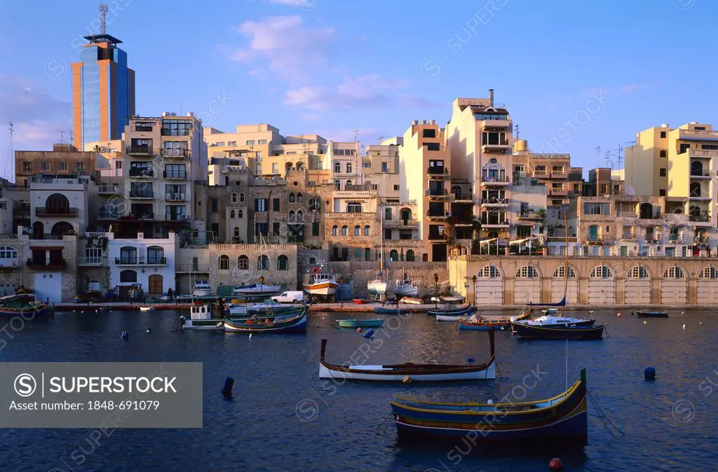 Boats, evening mood, Spinola Bay, San Giljan or St. Julian's, Malta, Europe