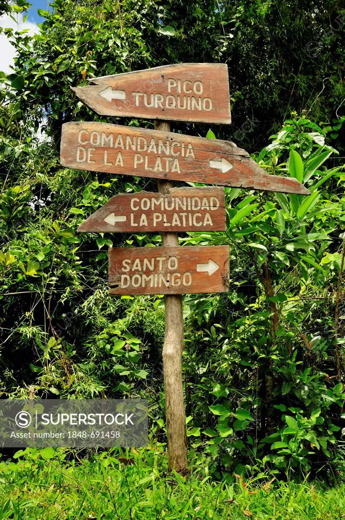 Signpost in Parque Nacional Turquino in the Sierra Maestra near Batholomé Masó, Cuba, Caribbean