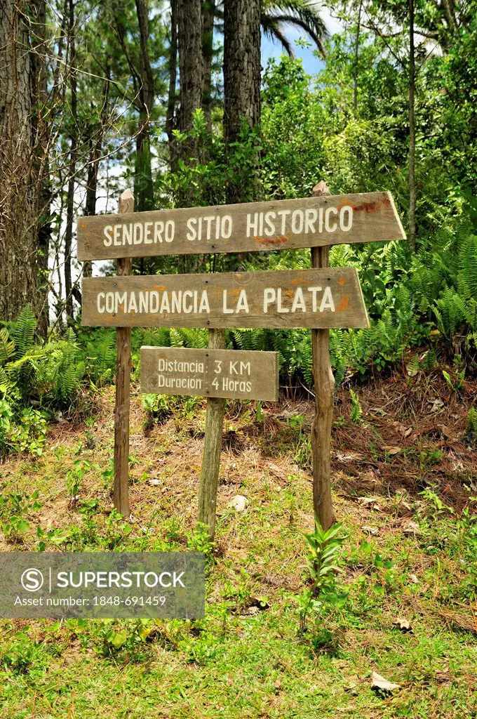 Signpost Comandancia de la Plata in Parque Nacional Turquino in the Sierra Maestra near Batholomé Masó, Cuba, Caribbean
