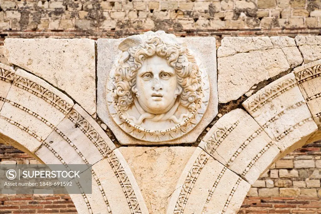 Head of Medusa, Medusa medallion, relief, New Forum, Severan Forum of Septimus Severus, Leptis Magna, Libya, North Africa, Africa