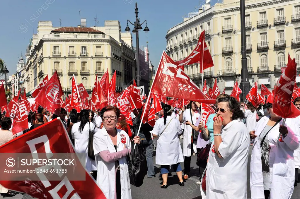 Strikers of the CCOO trade union, Puerta Del Sol, Madrid, Spain, Europe