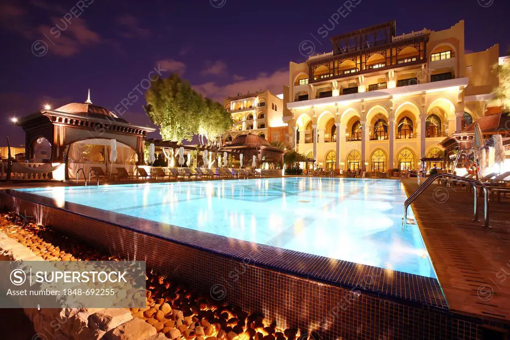 Hotel Pool, Shangri-La Hotel, Qaryat Al Beri, Abu Dhabi, United Arab Emirates, Middle East