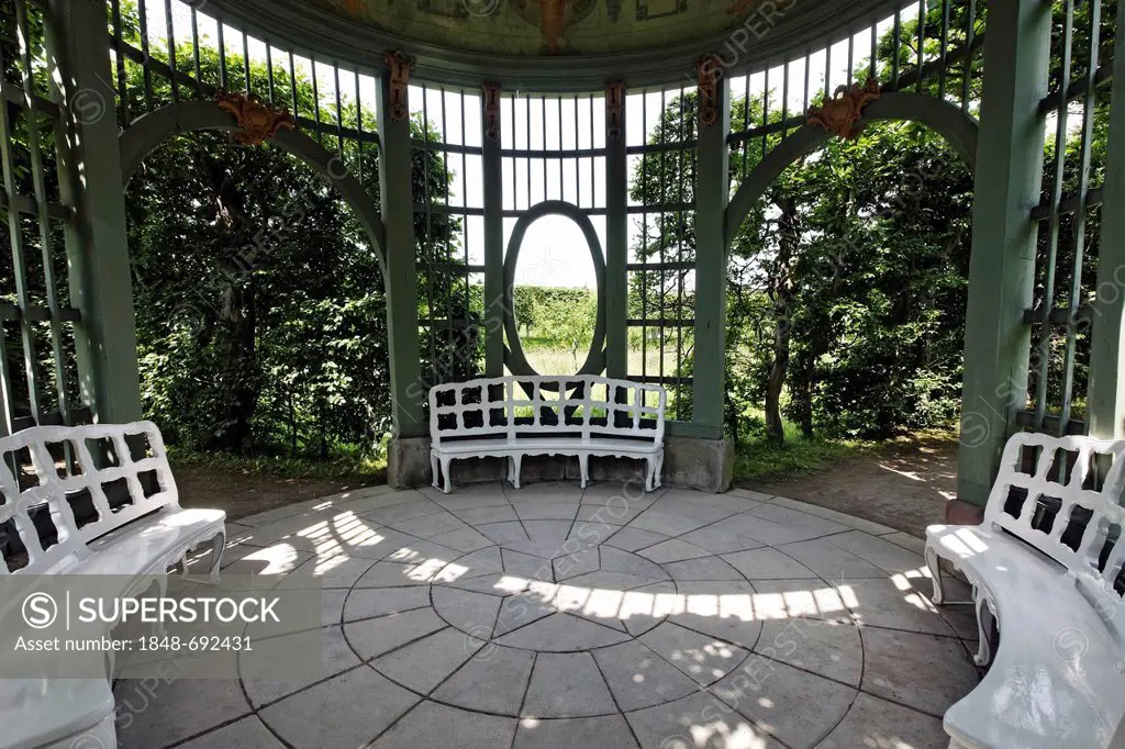 Historic pavilion with benches and an oval-shaped window, Rococo Gardens, Schloss Veitshoechheim Castle, Lower Franconia, Bavaria, Germany, Europe
