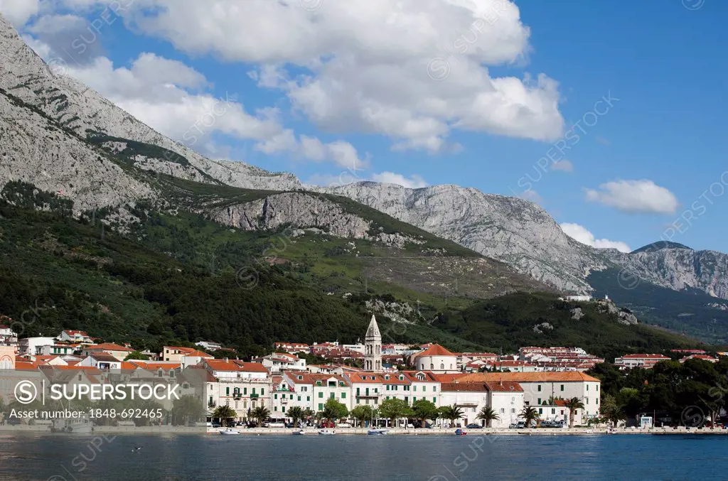 View of Makarska, Dalmatia, Croatia, Europe