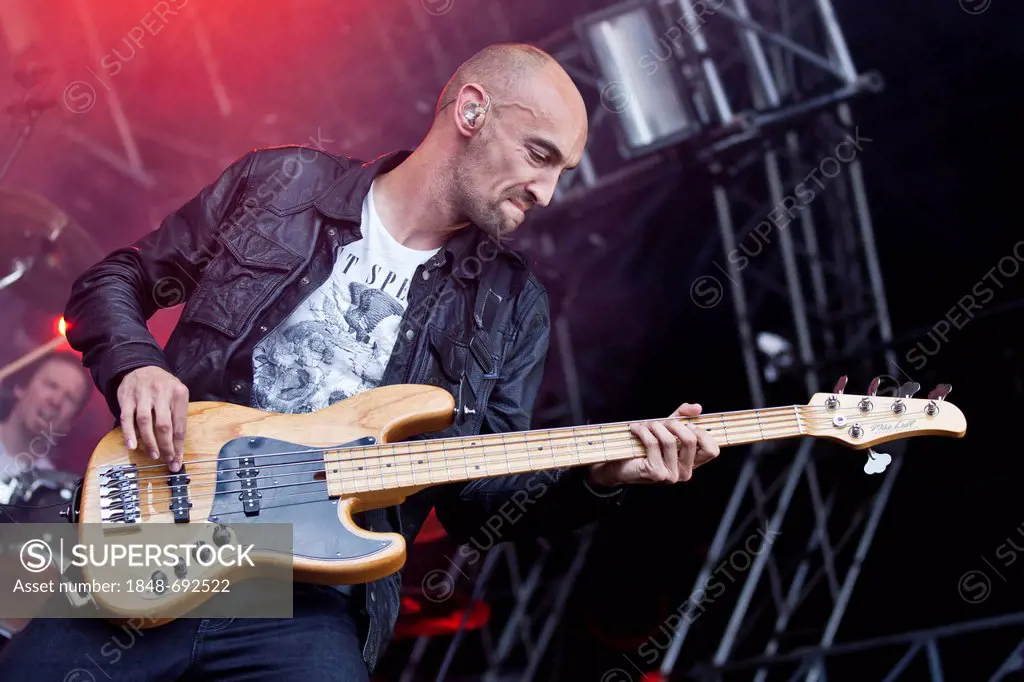 Jeroen van Veen, basssist of the Dutch symphonic metal band Within Temptation performing live at the Heitere Open Air festival in Zofingen, Switzerlan...