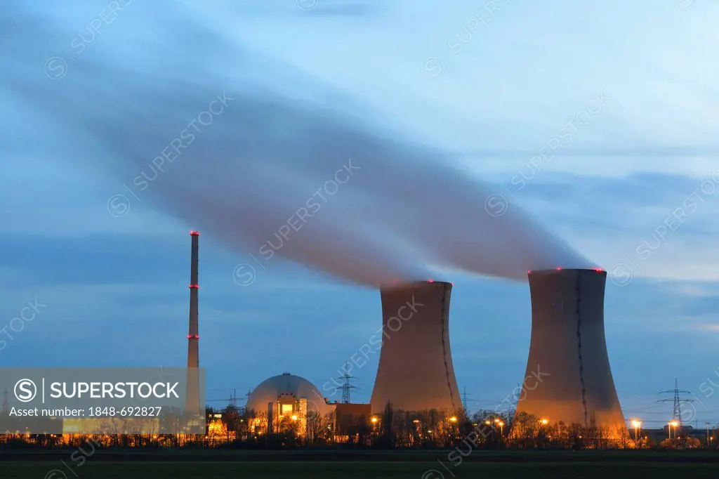 Grafenrheinfeld nuclear power plant operated by E.ON, dusk, Schweinfurt, Bavaria, Germany, Europe